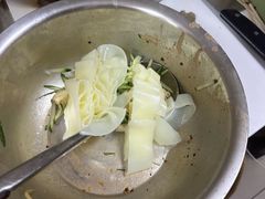 -二七友名焖子铺