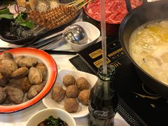 -鲜入围煮花胶鸡海鲜火锅