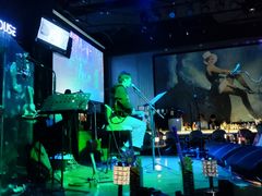-INLOVE Live House