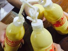 Jonah's&nbsp;Shakes-Jonah's Fruit Shake & Snack Bar