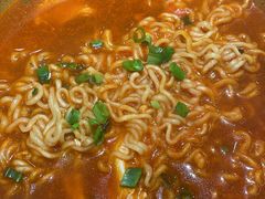 -青瓦餐厅·生鱼片·韩园烤肉(西塔店)