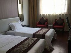 -白玉兰酒店(上海田子坊马当路地铁站店)