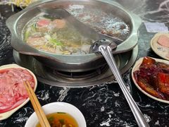 -储奇门鳝鱼火锅(总店)