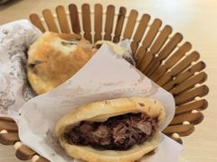 -闫家驴肉老店(华电一校店)