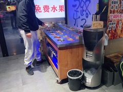 -马路牙子烧烤音乐酒馆(望京店)