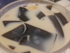 -爽爽王牌甜品(河背村店)