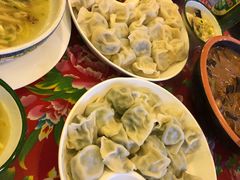 -闯关东东北农家菜(崂山石老人店)