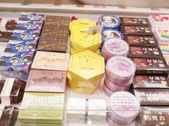 -好利来(南京路一店)