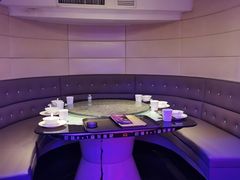 -巴特餐饮6加1音乐餐吧·新疆菜