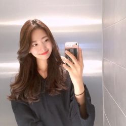 -AYO SALON