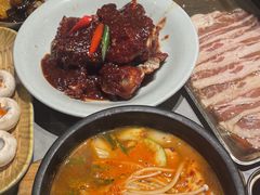 -草家酱蟹炭火烤肉店(珲春南路一店)