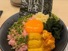 -蟹犇前•帝王蟹雪蟹(陆家嘴店)