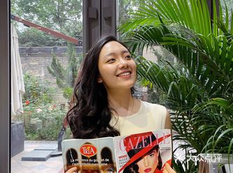 巴黎美人｜喝着香槟的法式美发沙龙️