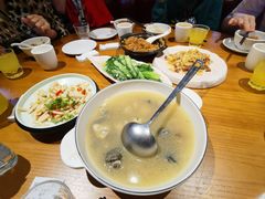 -隔壁老王·家常云南菜(花巷店)