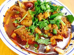 -谢老五跷脚牛肉·非遗传承店