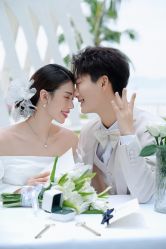 -纯白旅拍婚纱摄影(三亚店)