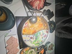 -椰子湾·海南火锅·糟粕醋·椰子鸡(正大广场店)