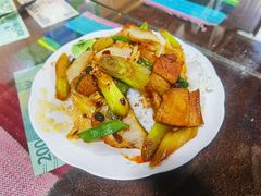 回锅肉-口口香小吃店