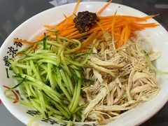 -牛一嘴·兰州牛肉面·大盘鸡(财富中心店)