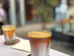 污咖啡-大酉·M Coffee(北京美术馆店)