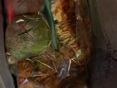 -顶东面包花园·生日蛋糕(世博店)