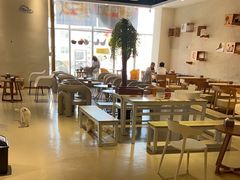 -藏猫猫咖啡主题馆(中央大道店)