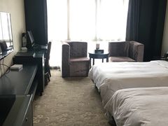 -天豪花香村酒店(贵阳花果园文创园店)