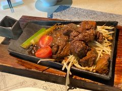-穹六人间 people 6(岳阳路店)