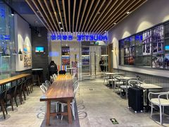 -巴黎贝甜(大宁国际商业广场店)