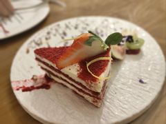 -Mark&Mars Restaurant