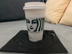 -星巴克臻选(惠州华贸天地1楼店)