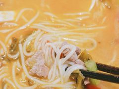 -粉小主·贵州酸汤牛肉粉(南京仙林金鹰店)