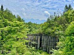 -梭布垭石林景区