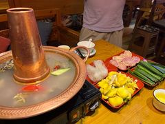 -民食香·腊排骨野生菌美食(木府店)