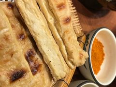 石屏烧豆腐-老滇山寨•云南特色菜•地方菜•民族风情歌舞表演(金碧店)