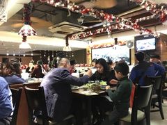 大堂-大头虾越式风味餐厅(光明广场店)