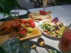 -ins森林童话餐厅coffee&bistro