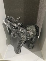 -悦润荟美容抗衰中心