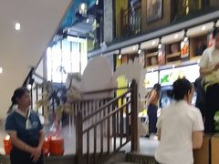 -黄泥岗·地道湖北菜(奥特莱斯店)