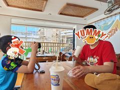 -Jonah's Fruit Shake & Snack Bar