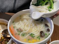 -云海肴·汽锅鸡·云南代表菜(曲江大悦城店)