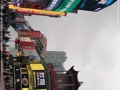 -黄兴南路步行商业街