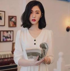 -COMO SALON 烫染可茉发型
