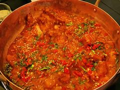 铜锅油焖鸡-Ameigo梅果·云贵川bistro(长宁来福士店)