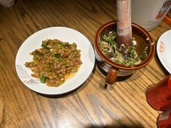 -爱碗亭·鲜炒湖南菜(壹城中心店)
