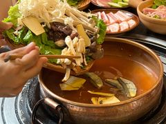 -阿山卓·野生菌火锅·纳西火塘烤肉