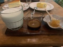 蜂巢拿铁-默迹咖啡馆