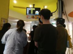 -麦当劳(普陀香溢花城店)