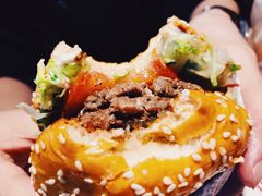 -The Habit Burger Grill 哈比特汉堡(复兴soho店)