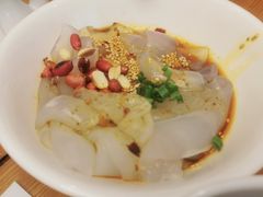 -诚铭记·虾仁汤包·成都小吃(融创店)